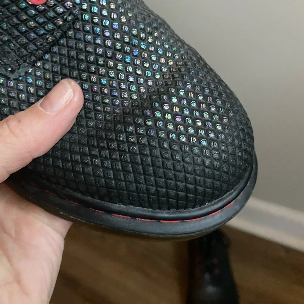 Dr Martens Delaney Black Metallic Rainbow 8-Eye Side Zip Boots-Size 5M